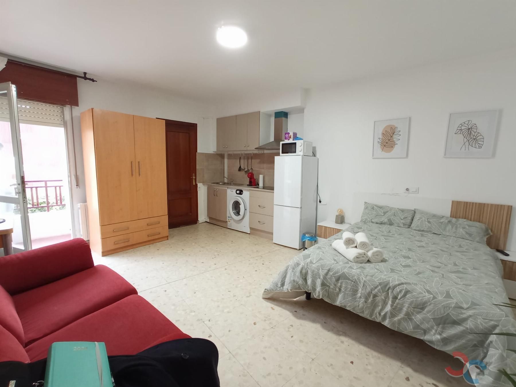 Study for sale in Marín