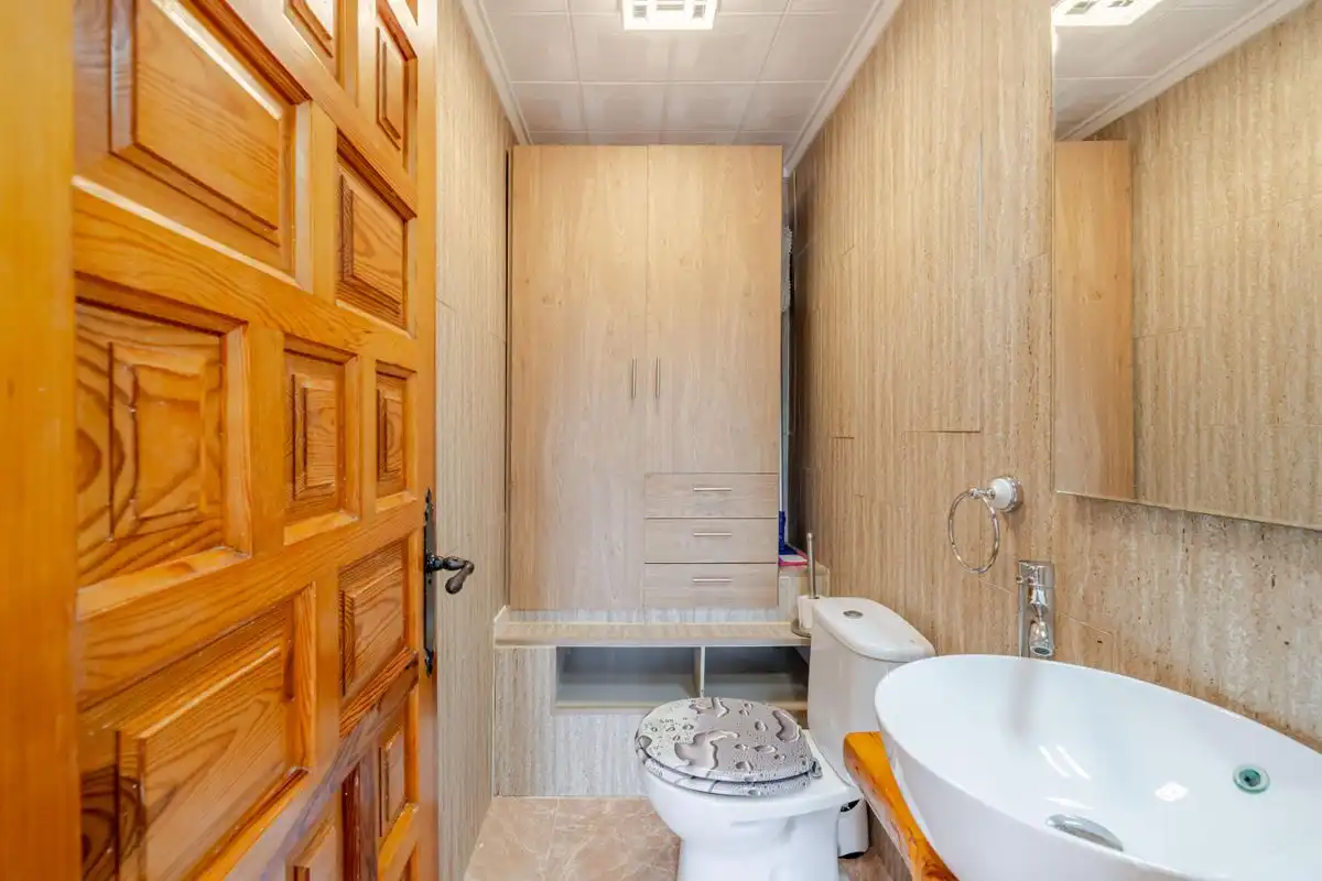 Baño de Casa o chalet de alquiler en Elche / Elx con Aire acondicionado, Calefacción y Jardín privado