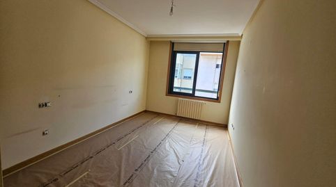 Photo 4 of Flat for rent in Universidad, Ourense Capital