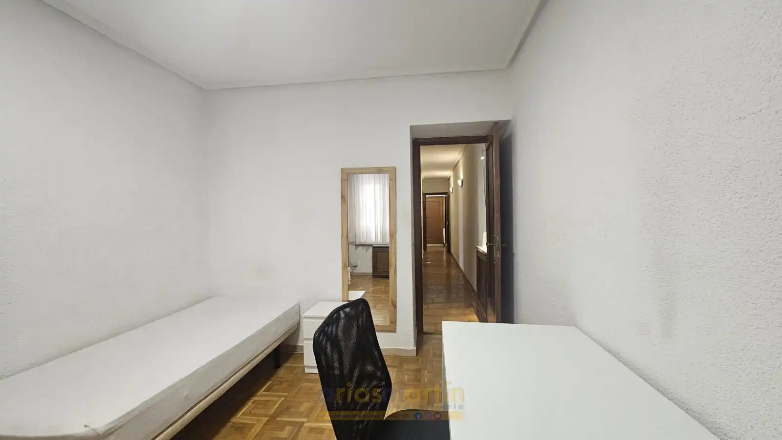 Wohnung zur Miete in Prior, del, 4, Barrio del Centro