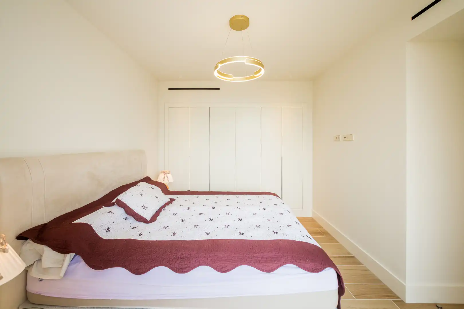Habitación de Apartamento en venta en Castell d'Aro, Platja d'Aro i s'Agaró con Aire acondicionado, Terraza y Amueblado