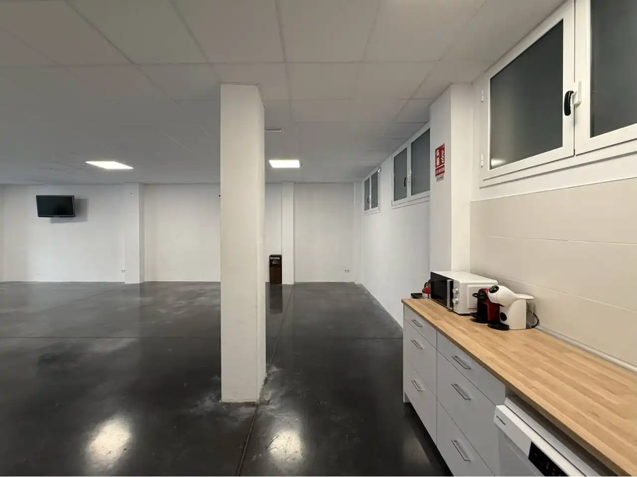 Business premises for sale in Paseo Can Ferrer, imagen 10