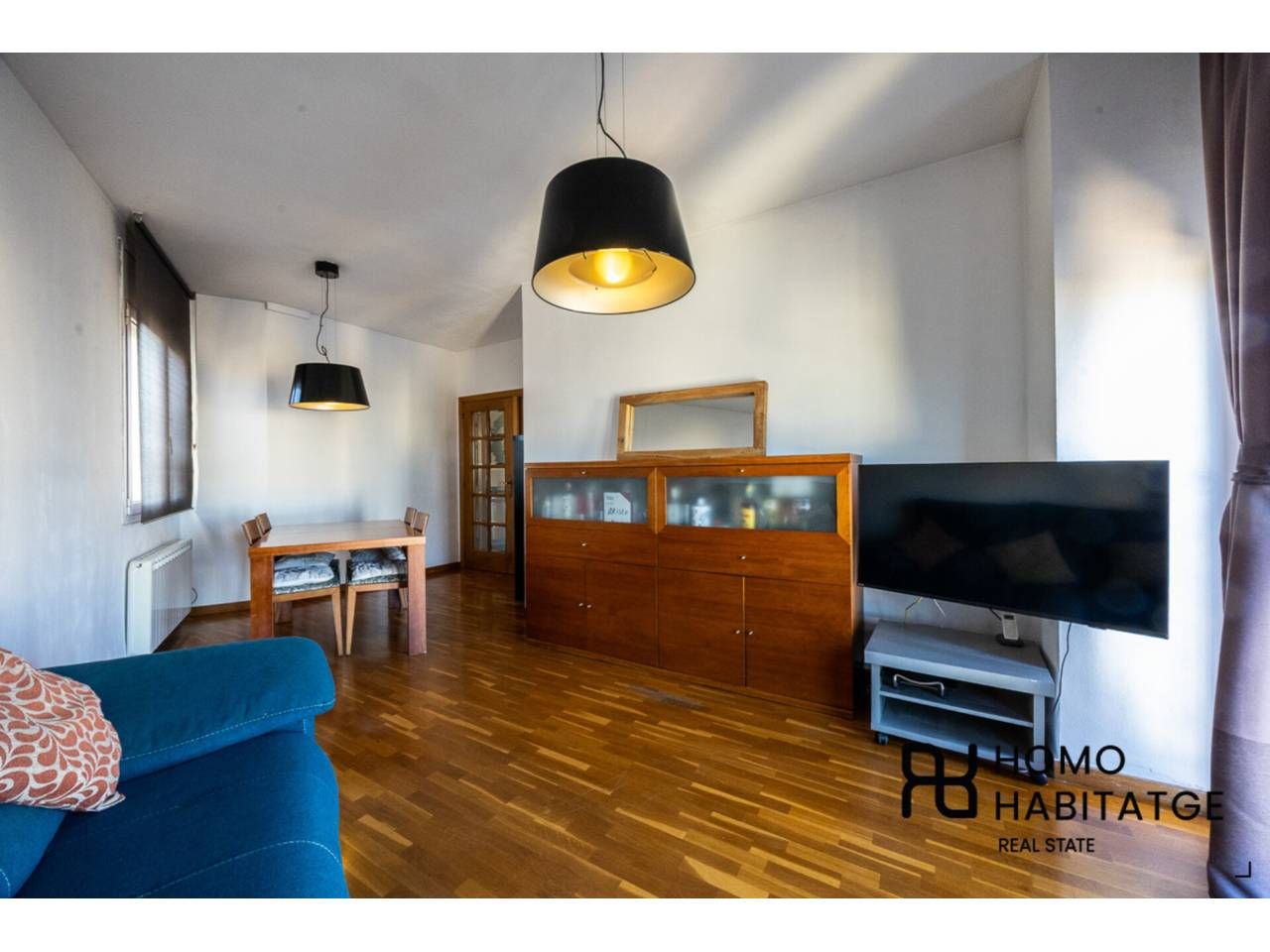 Sala d'estar de Dúplex en venda en Sabadell amb Calefacció, Parquet i Terrassa