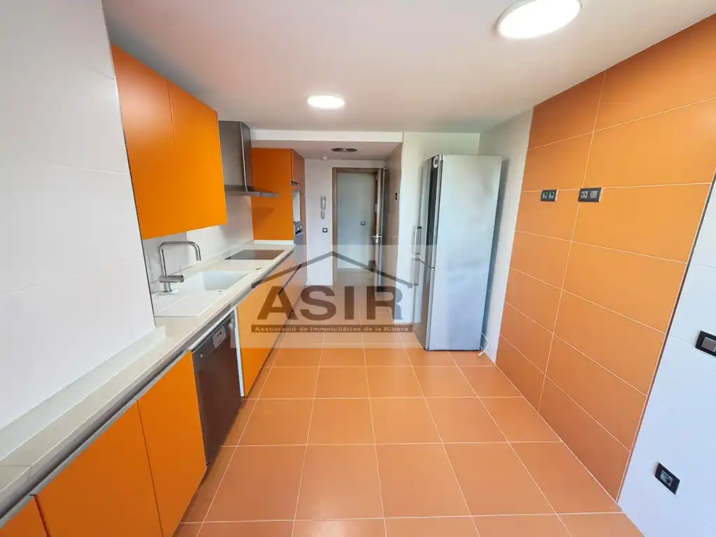 Kitchen of Flat for rent in Alzira  with Air Conditioner