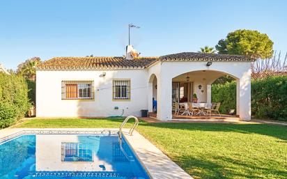 Jardí de Casa o xalet en venda en Mijas amb Aire condicionat, Terrassa i Piscina