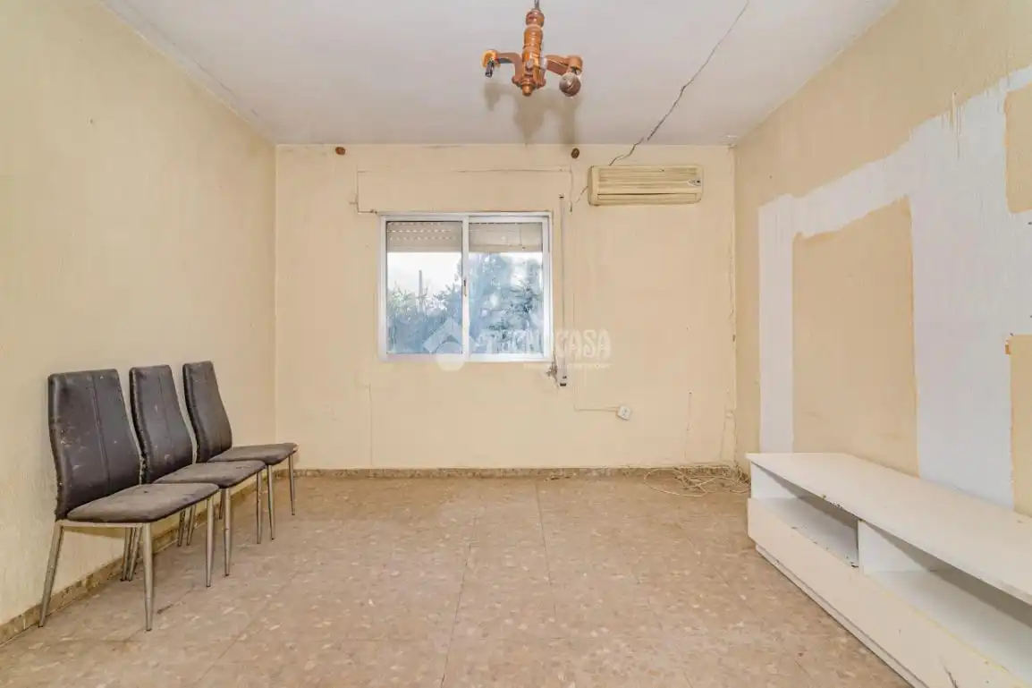 Houses for sale in Loja, Granada