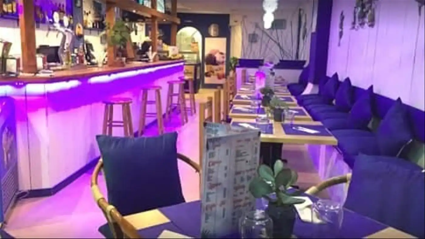 Local en venda en Sant Pere Pescador amb Aire condicionat, Calefacció i Terrassa