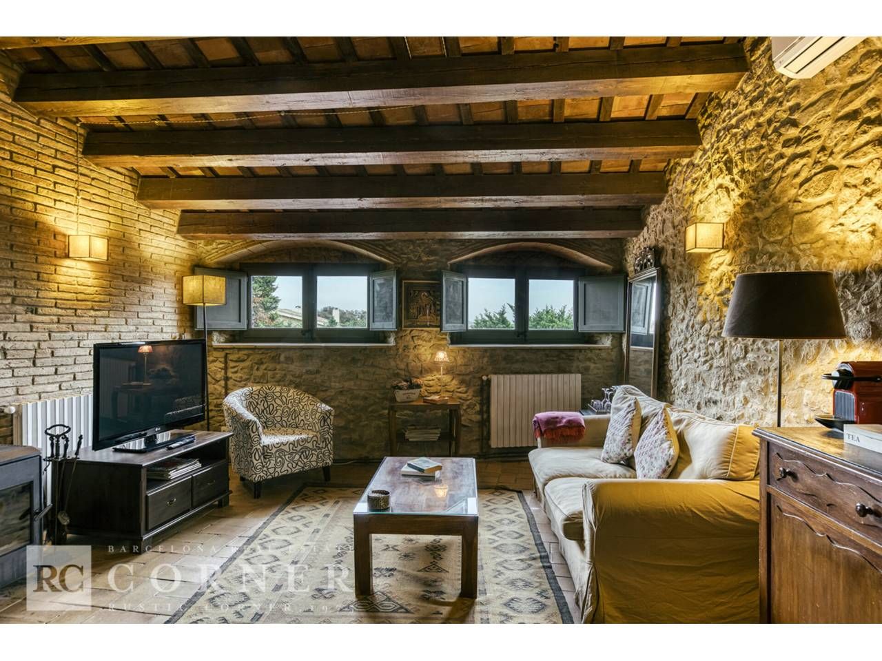 Sala d'estar de Finca rústica en venda en Madremanya amb Aire condicionat, Calefacció i Jardí privat