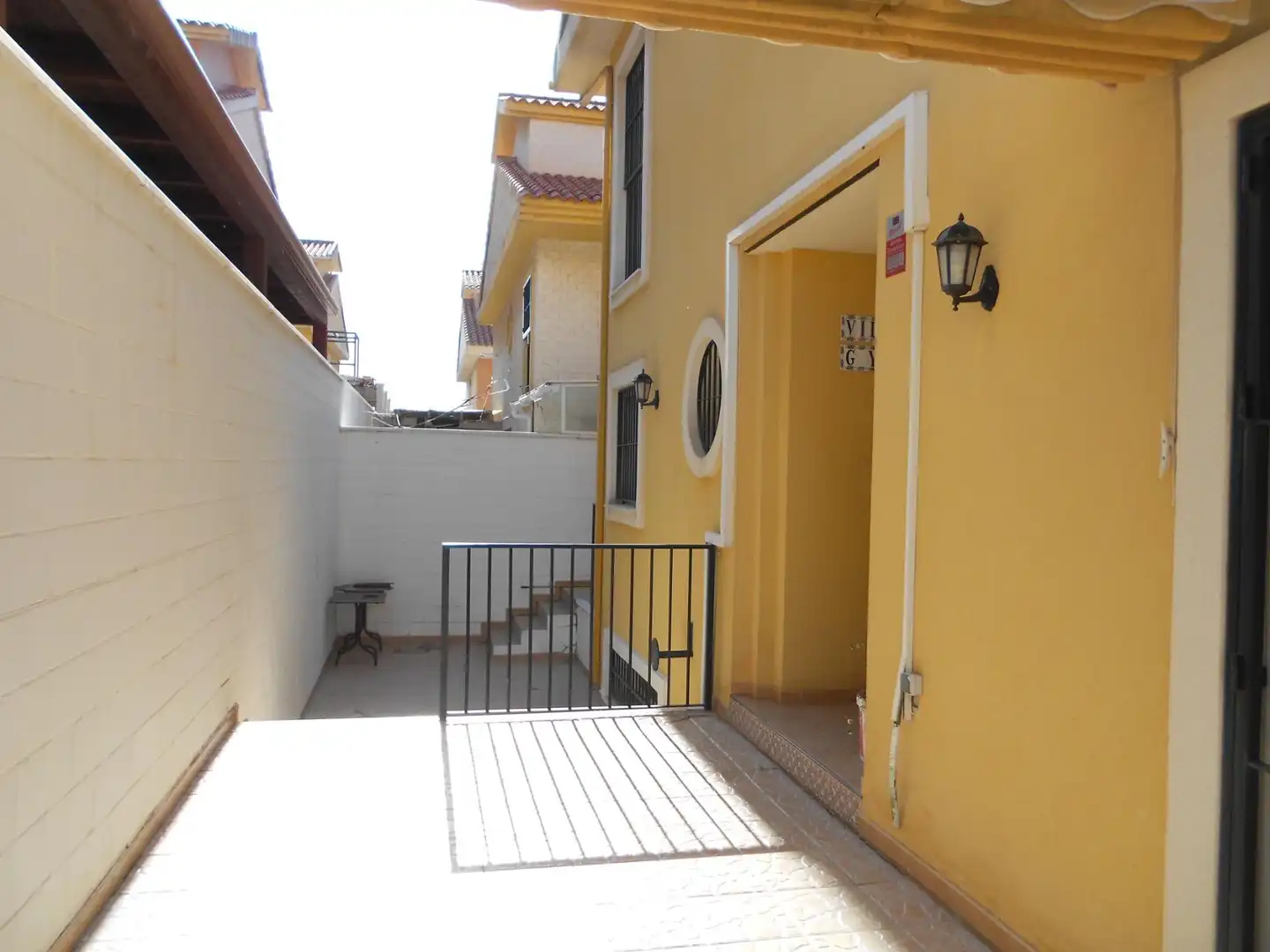 Einfamilien-Reihenhaus zum Verkauf in Murcia mit Klimaanlage, Heizung und Privatgarten