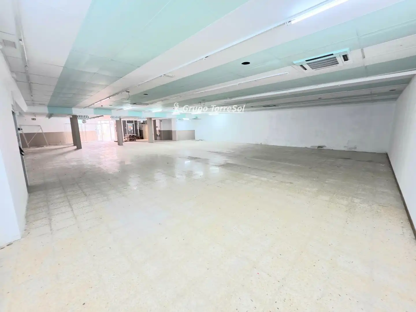 Local comercial en alquiler en FERRAN DE QUEROL, imagen 2
