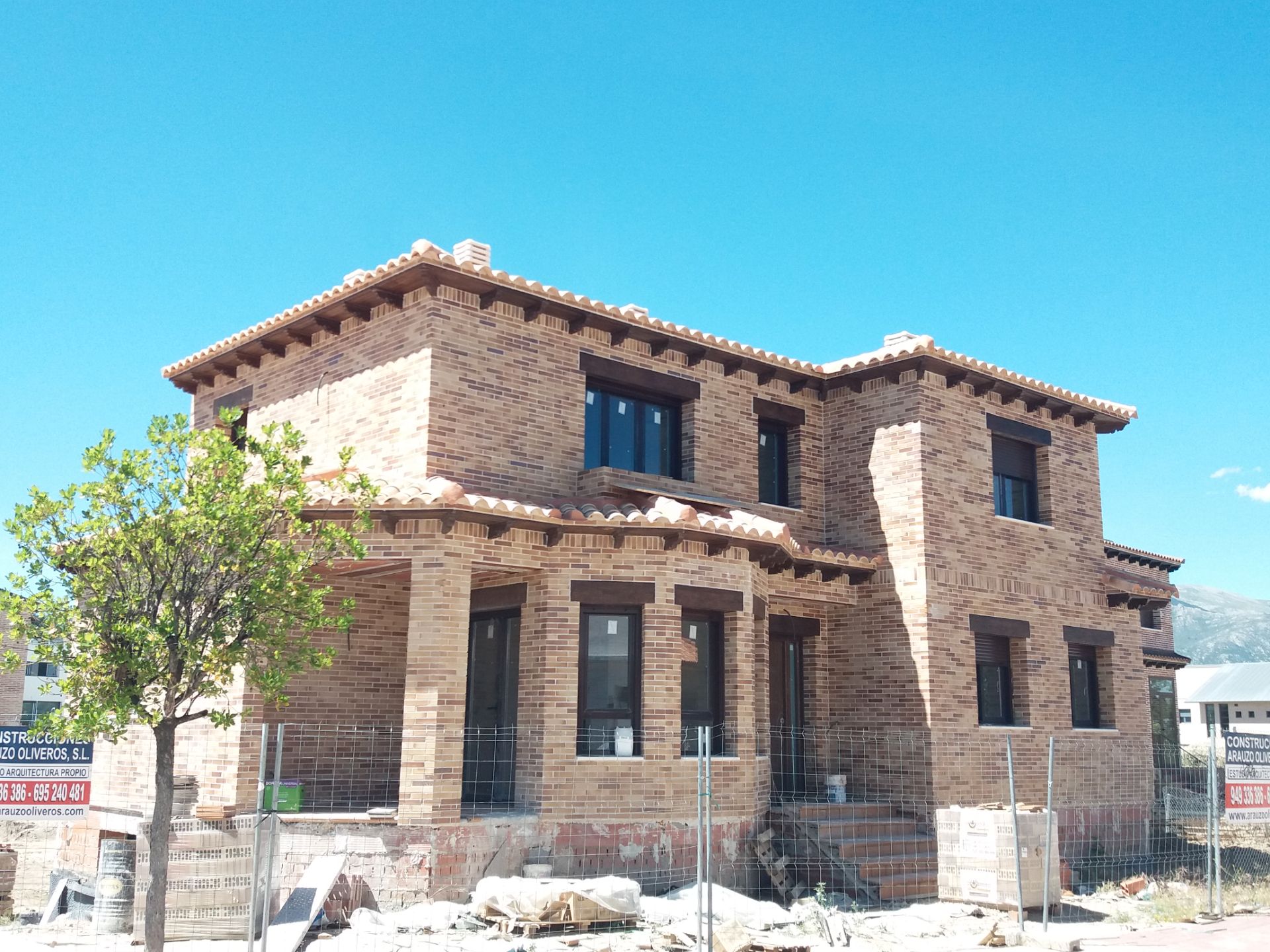 Exterior view of Single-family semi-detached for sale in El Casar