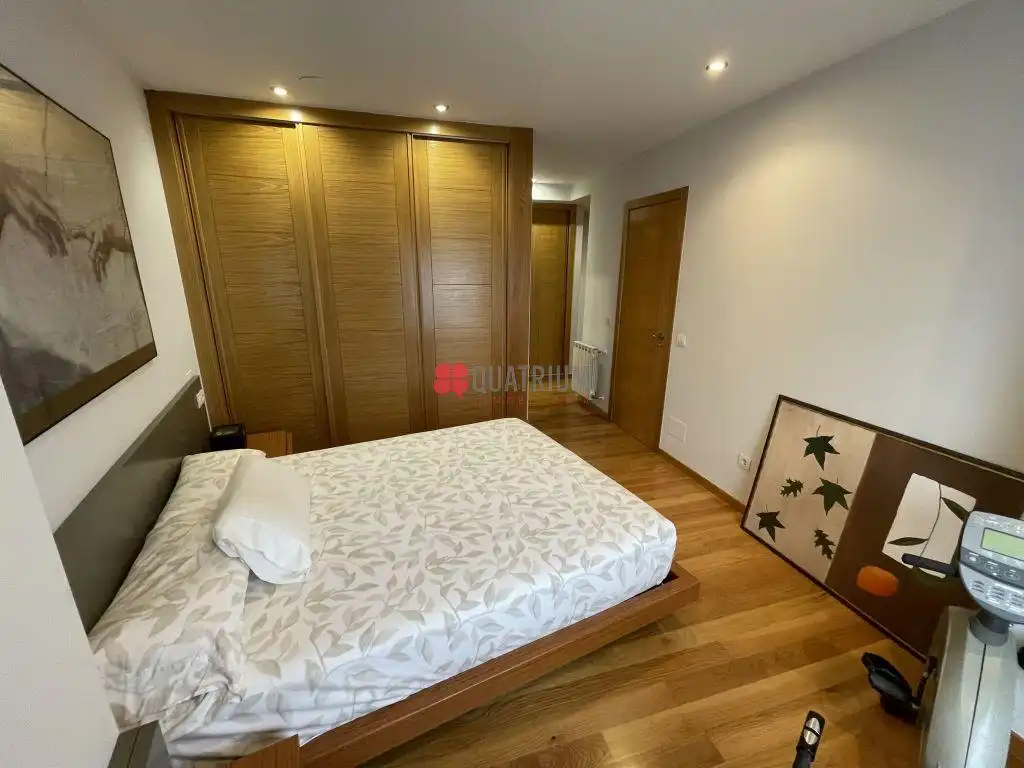 Appartamento con terrazza in vendita a Avenida Rosalía de Castro, imagen 16