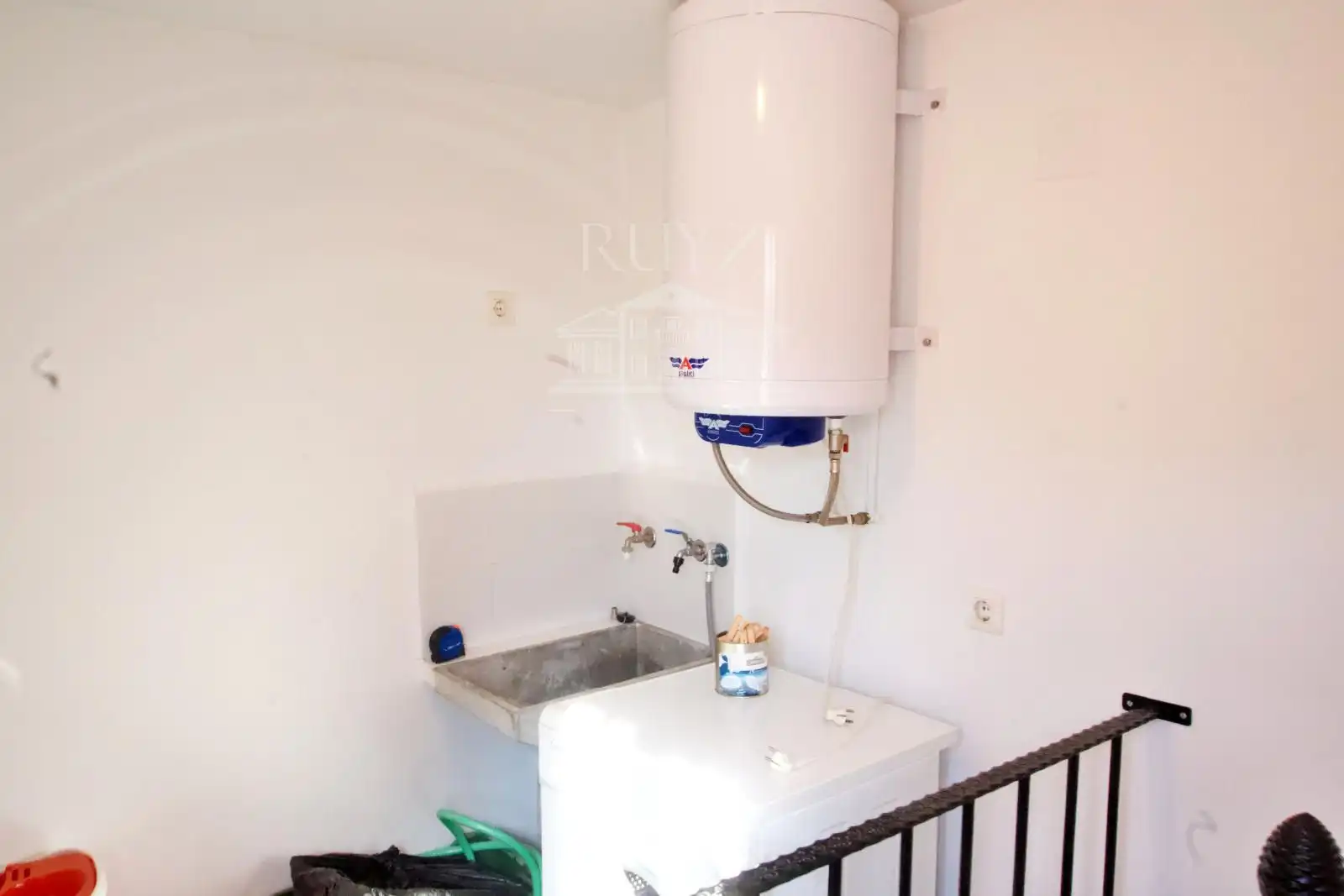 Cuina de Casa o xalet en venda en Los Guájares amb Terrassa i Moblat