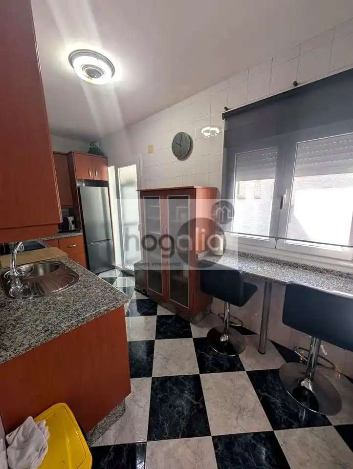 Kitchen of Flat for rent in Sevilla  with Air Conditioner, Terrace and Swimming Pool