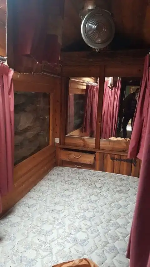Habitación de Casa o chalet en venta en Pontevedra Capital  con Calefacción, Jardín privado y Terraza