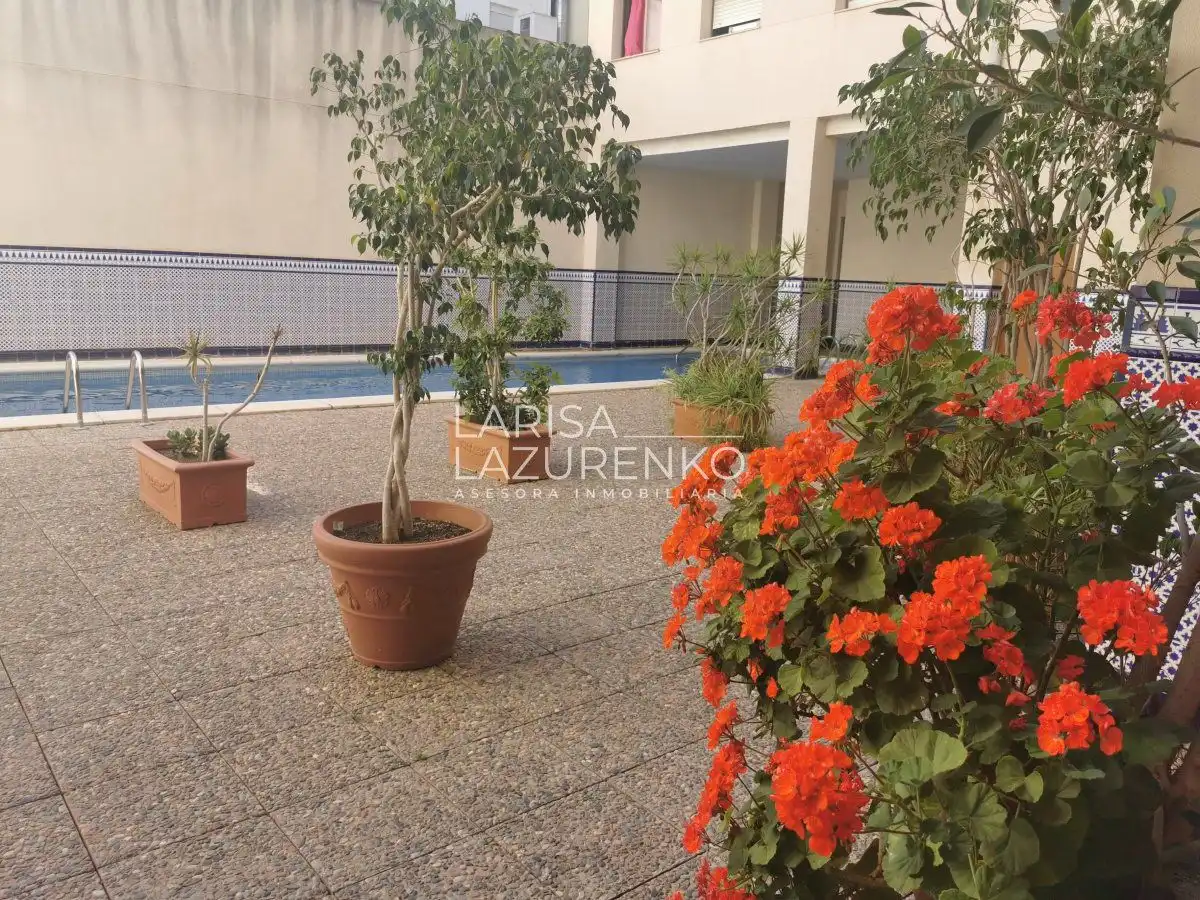 Piscina de Pis en venda en Cambrils amb Aire condicionat, Balcó i Piscina comunitària