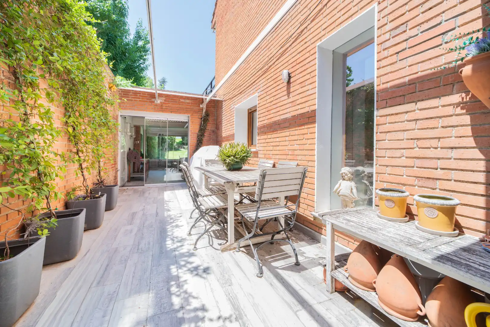 Terrassa de Casa o xalet en venda en Majadahonda amb Aire condicionat, Calefacció i Jardí privat
