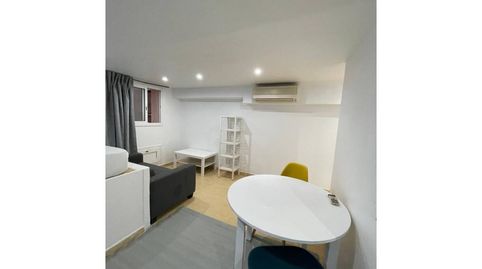 Photo 3 of Study for rent in Calle Ferran, Barri Gòtic, Barcelona Capital