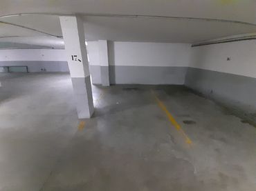 Einzelparkplatz mit Aufzug zum Verkauf in Los Bloques