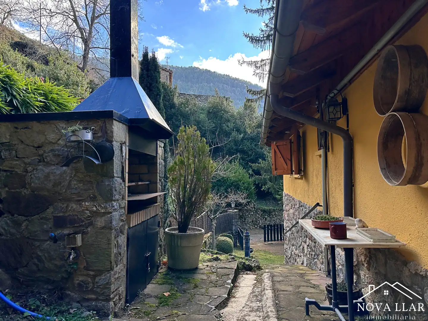 Vista exterior de Casa o chalet en venta en Ribes de Freser con Calefacción, Jardín privado y Parquet