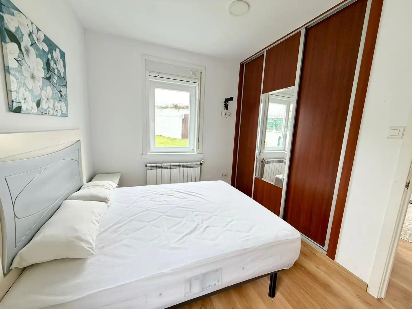 Habitación de Casa o chalet en venta en Arteixo con Calefacción y Jardín privado