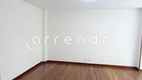 Dormitori de Pis de lloguer en Santander amb Calefacció, Parquet i Terrassa