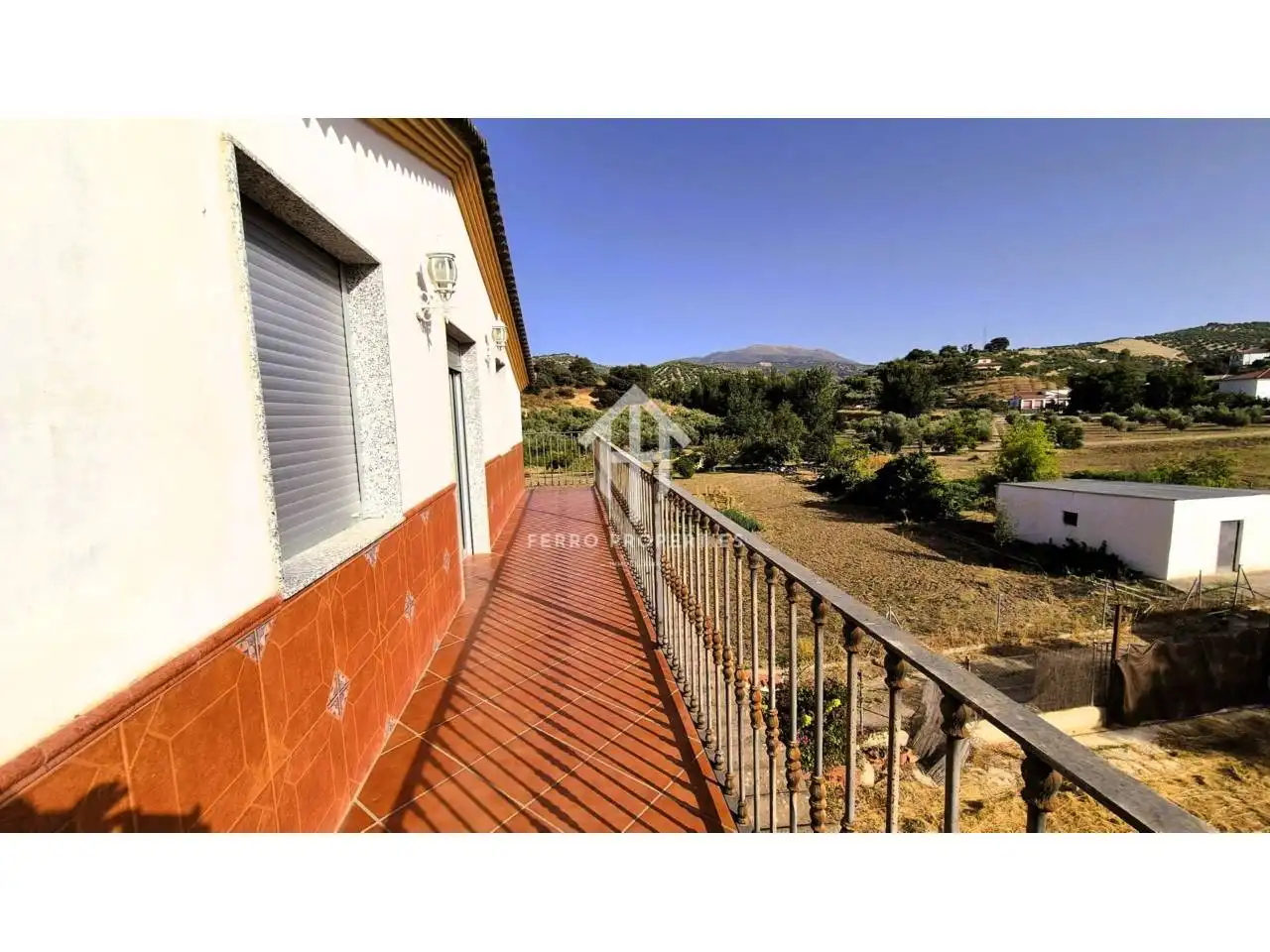 Vista exterior de Casa o xalet en venda en Algarinejo amb Jardí privat, Terrassa i Moblat