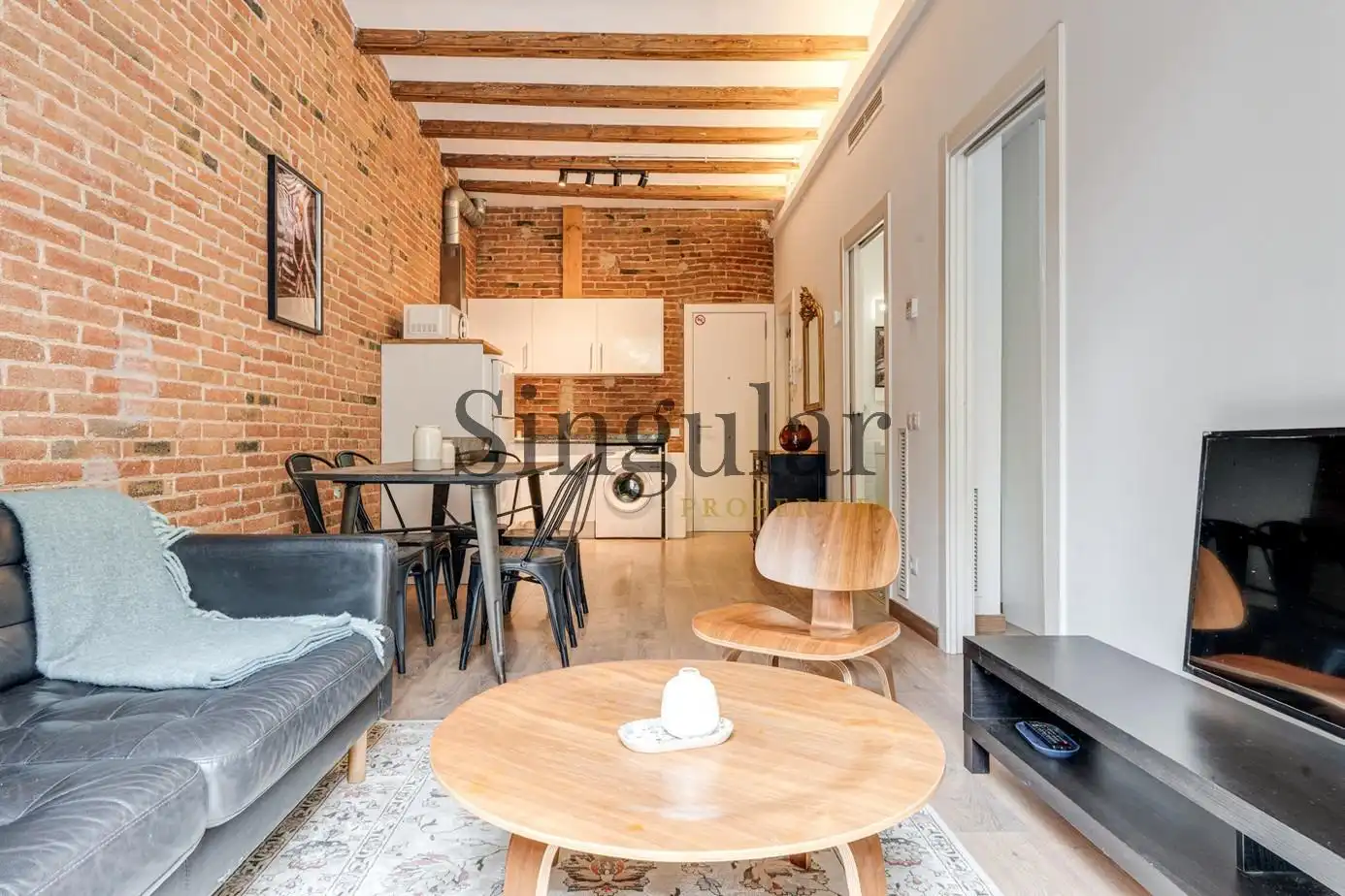 Sala d'estar de Apartament en venda en Barcelona amb Aire condicionat, Calefacció i Moblat