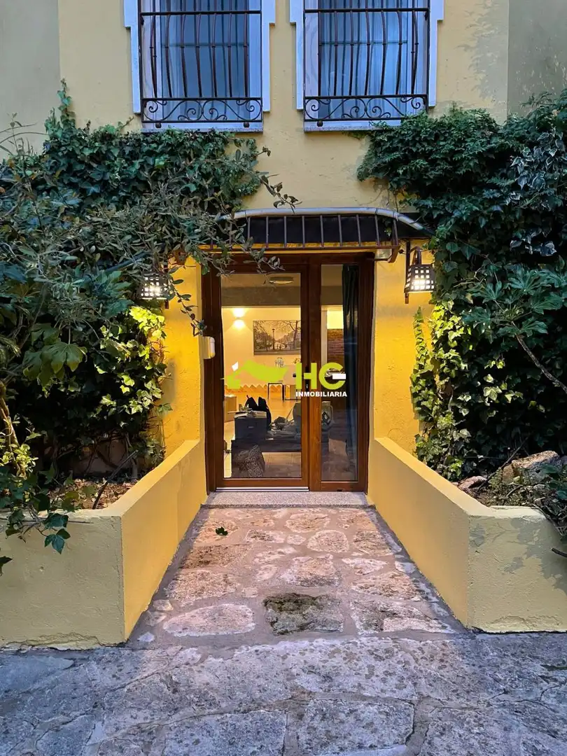 Study for rent in El Bosque
