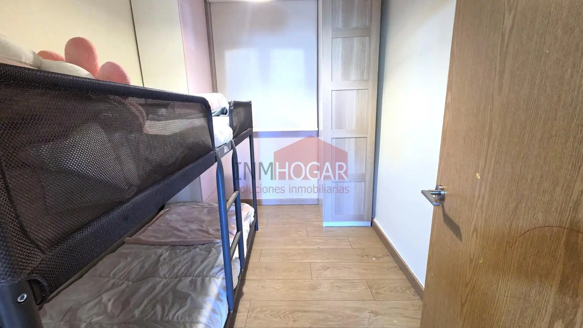 Habitación de Casa o chalet en venta en Herradón de Pinares con Calefacción, Jardín privado y Terraza