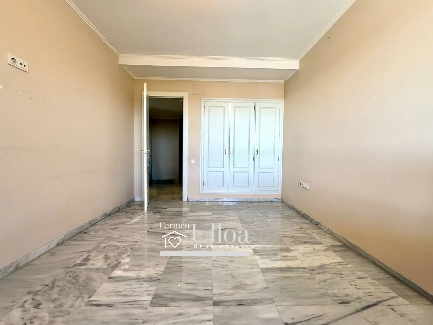 Dormitori de Apartament en venda en Alicante / Alacant amb Aire condicionat, Calefacció i Jardí privat