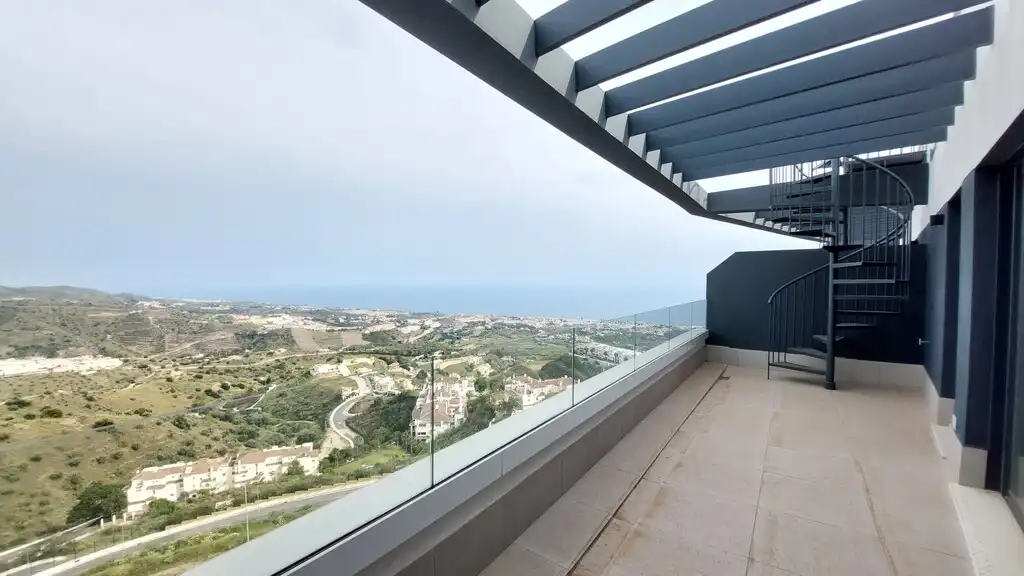 Penthouse with pool for sale in Diseminados, imagen 2