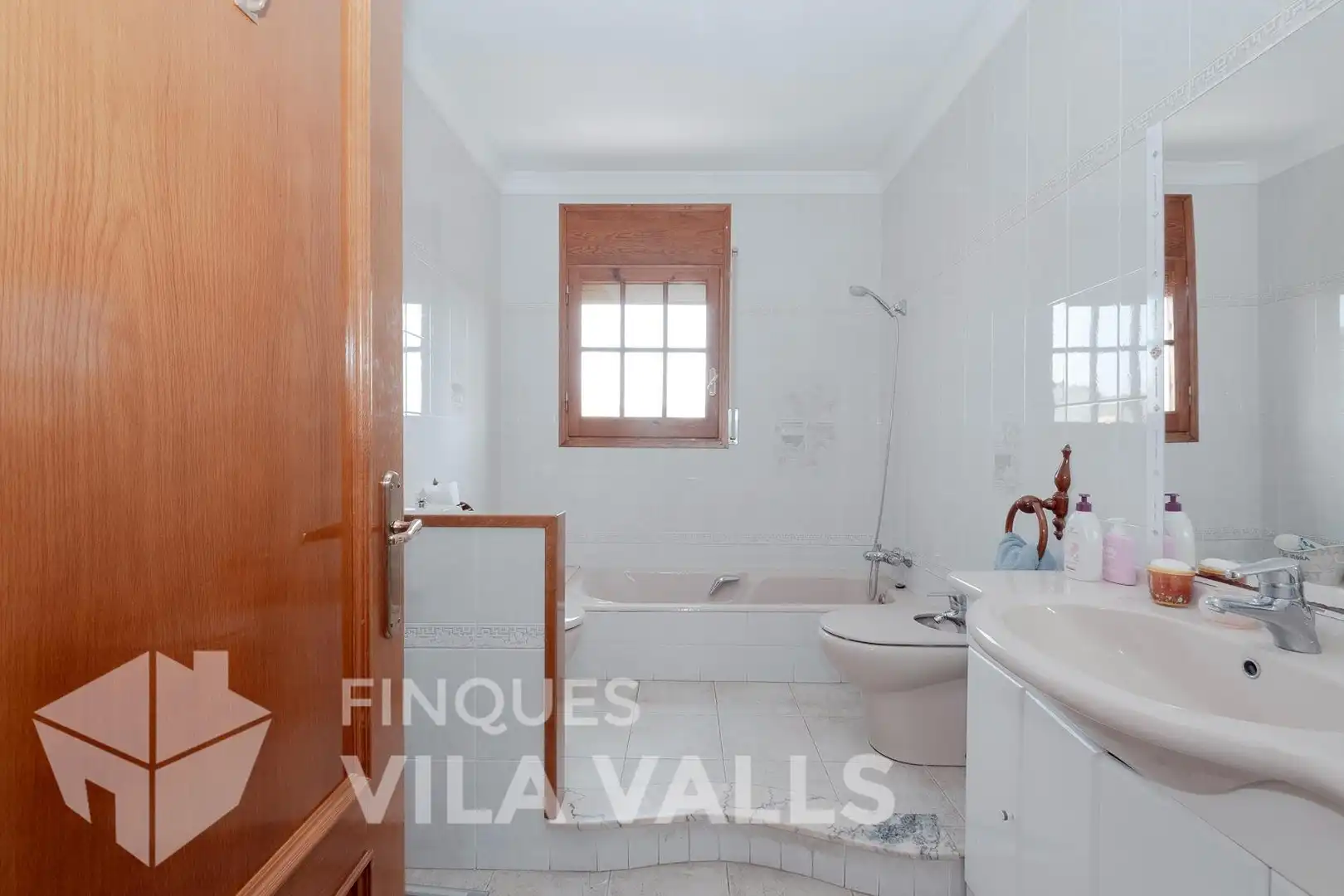 Casa amb terrassa en venda a camí de caldes, imagen 7