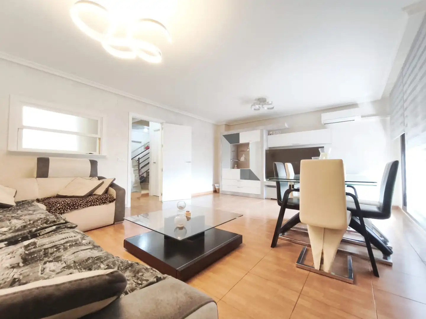 Sala de estar de Casa o chalet en venta en Las Ventas de Retamosa con Aire acondicionado, Calefacción y Jardín privado