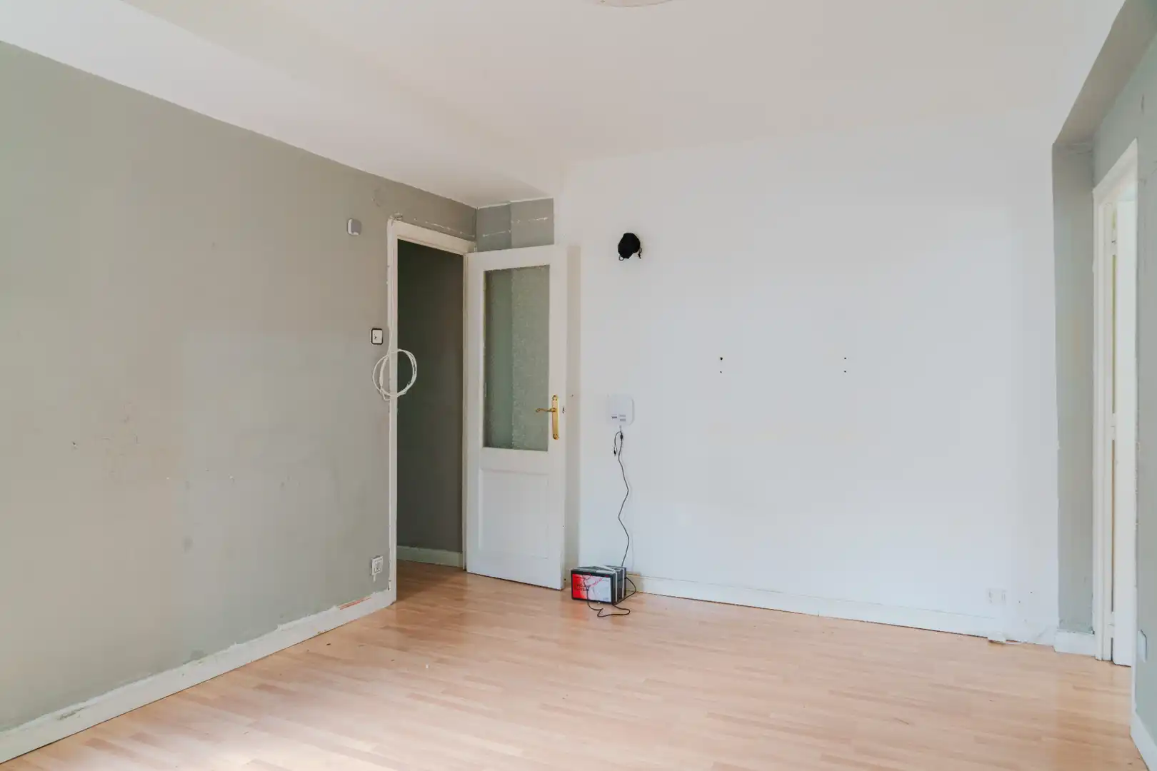 Habitación de Piso en venta en Zaragoza con Calefacción, Balcón y Alarma