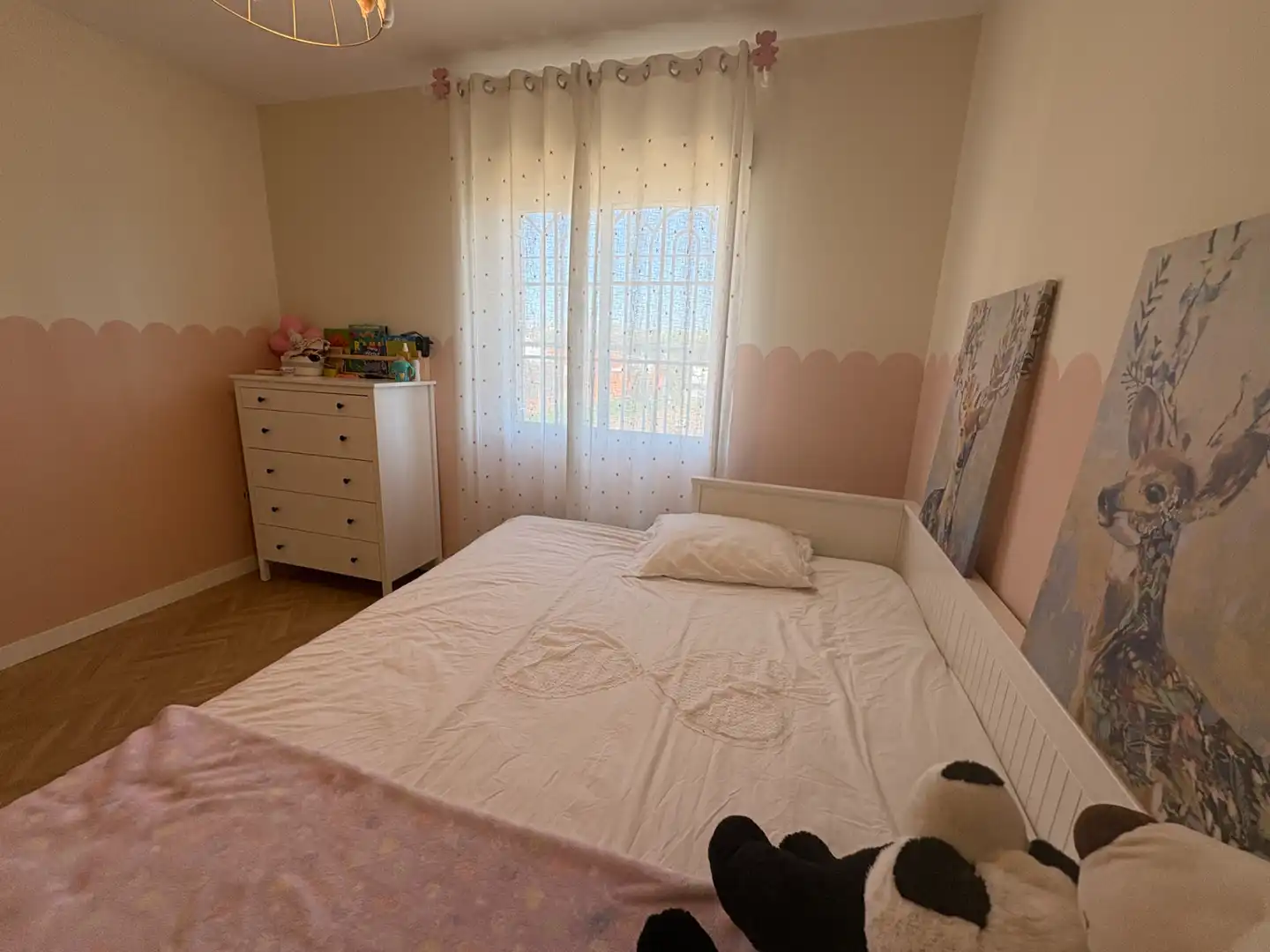 Bedroom of Houses for sale in El Viso de San Juan  with Air Conditioner, Private garden and Parquet flooring