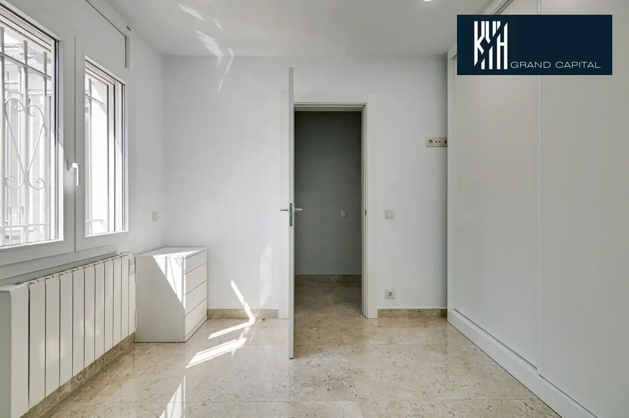Bedroom of Houses for sale in Sarrià de Ter  with Air Conditioner and Heating