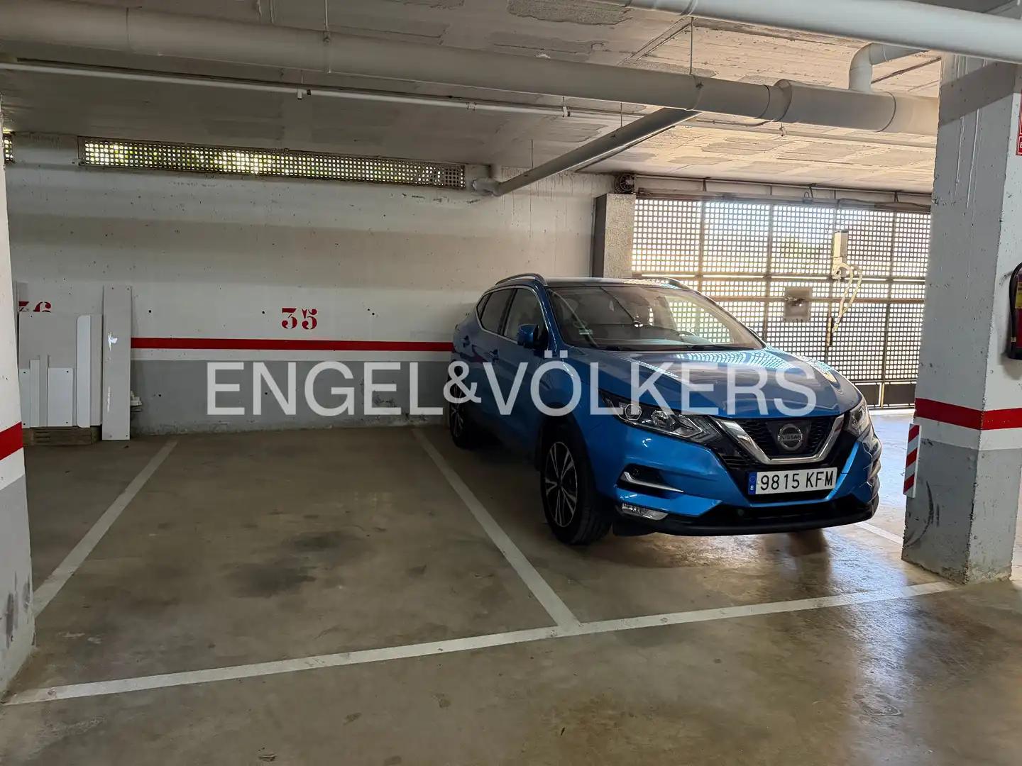 Parking de Apartamento en venta en Pineda de Mar con Calefacción, Jardín privado y Trastero