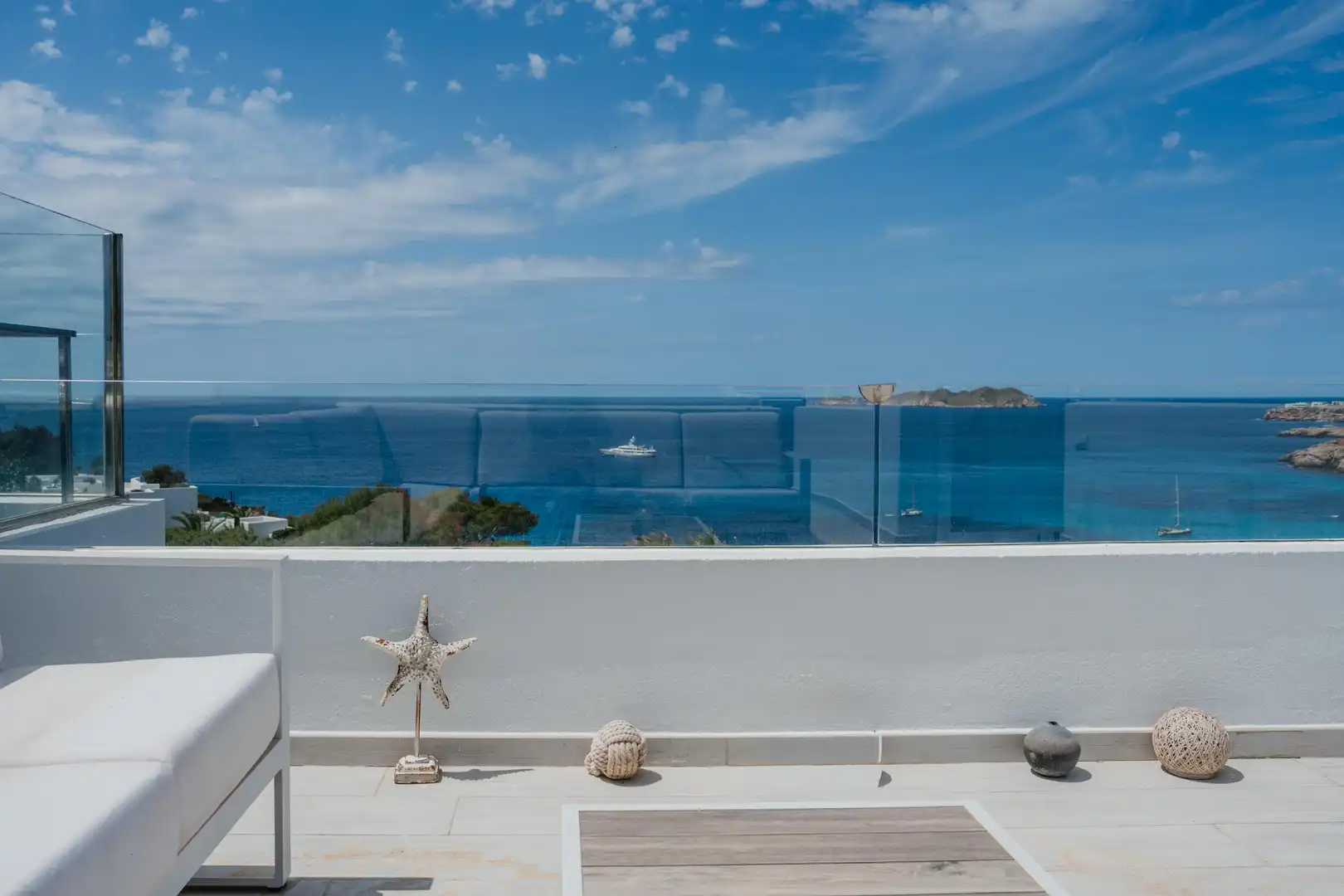 Casa aparellada amb terrassa en venda a Cala Vedella-Cala Tarida, imagen 15