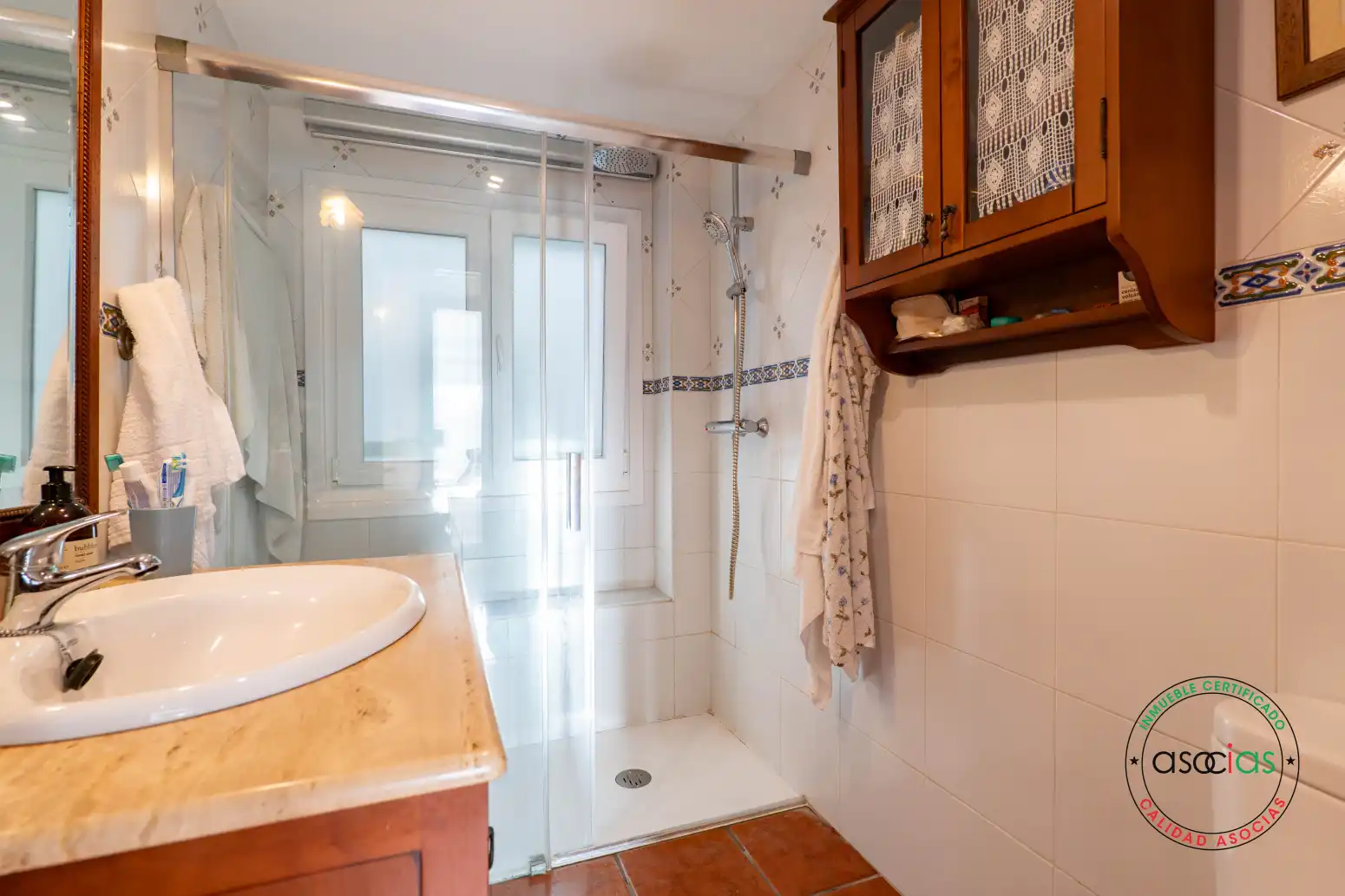 Bany de Pis en venda en Gijón  amb Calefacció i Parquet