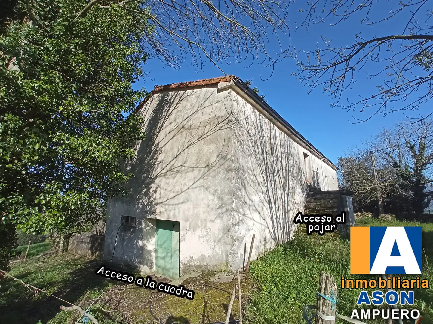 Vista exterior de Casa o chalet en venta en Ampuero con Jardín privado, Terraza y Amueblado