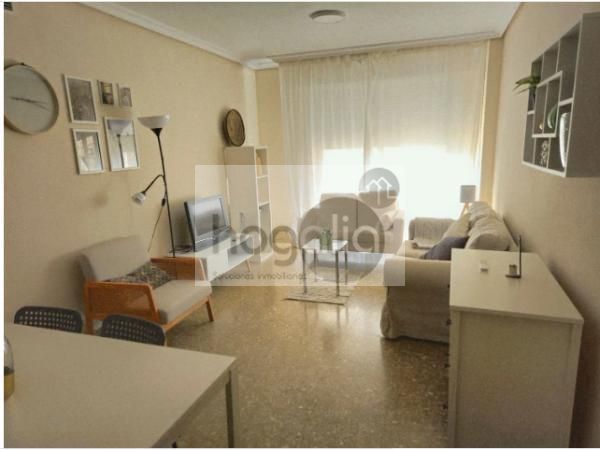 Living room of Flat to rent in  Sevilla Capital  with Air Conditioner, Heating and Terrace