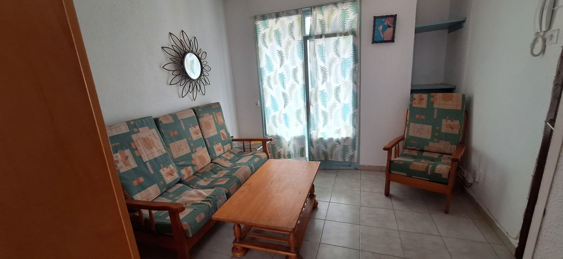 Flat to rent in Calle Aragón, El Carbayedo - El Quirinal