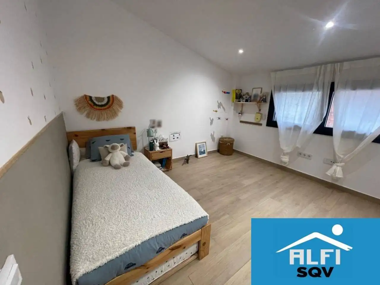 Dormitori de Casa o xalet en venda en Sant Quirze del Vallès amb Aire condicionat, Calefacció i Jardí privat