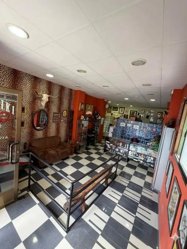 Commercial properties for sale in Sevilla  with Heating