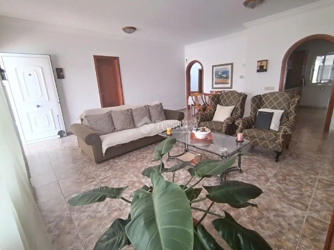 Sala d'estar de Casa o xalet en venda en Antigua amb Jardí privat, Terrassa i Balcó