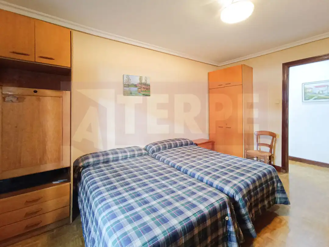 Flat for sale in Zumalakarregi Kalea, Pasaia