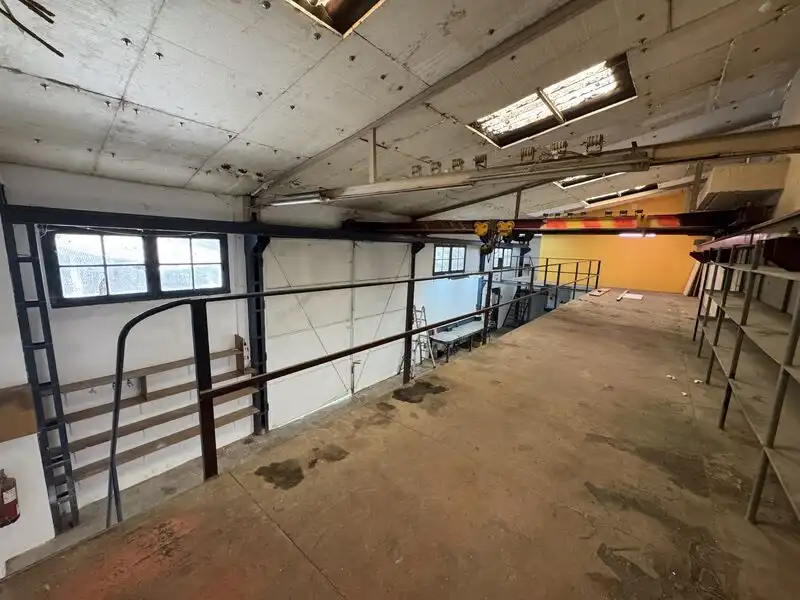 Industrial buildings for sale in Legazpi