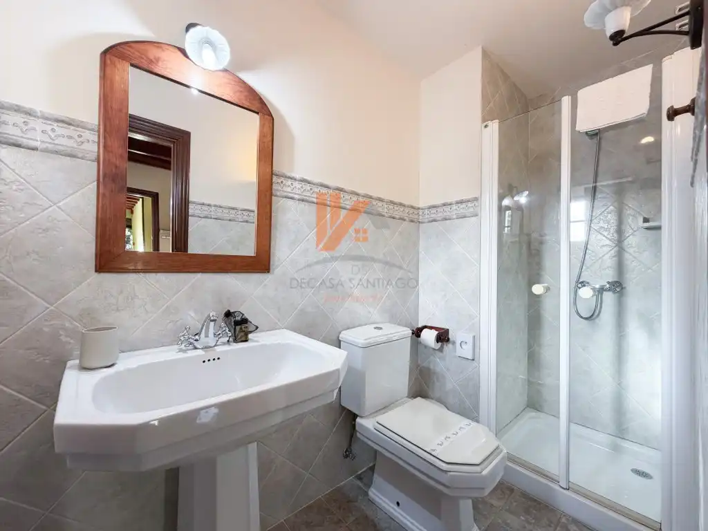Bathroom of Houses for sale in Ames  with Private garden