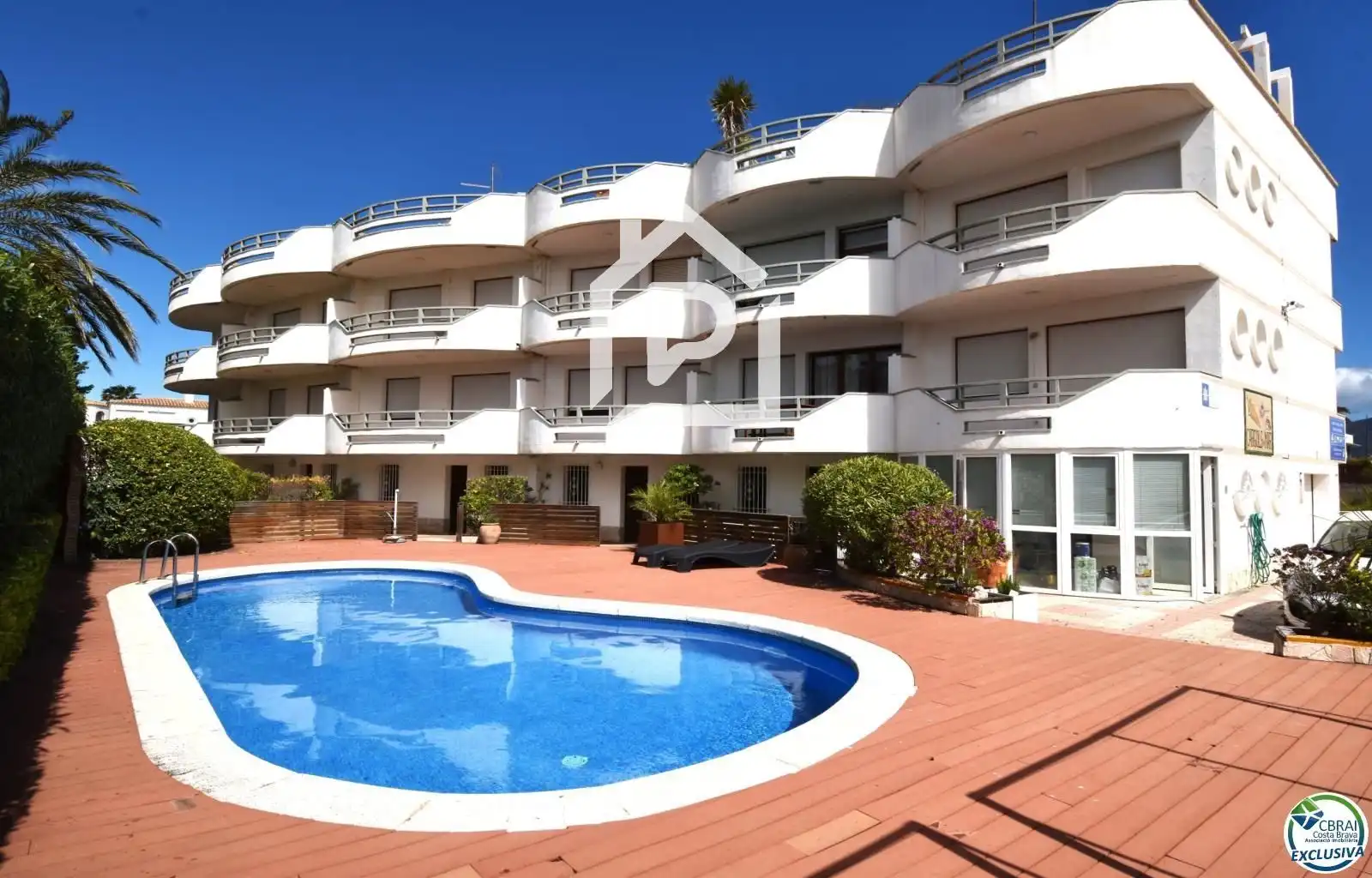 Villa con piscina in vendita a Salins